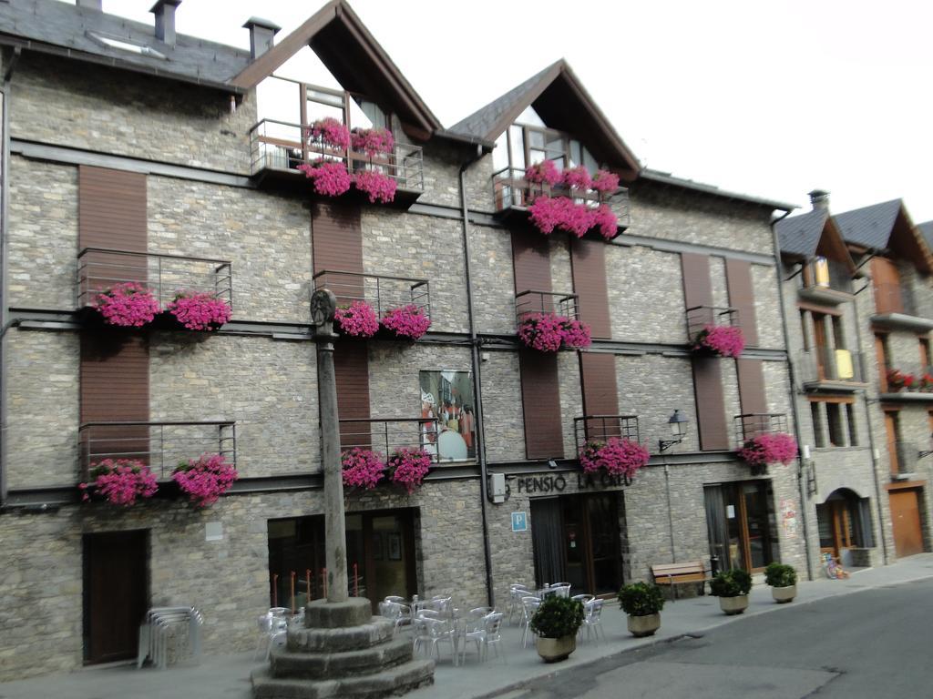 Hotel Pensio La Creu Esterri d'Àneu Exterior foto