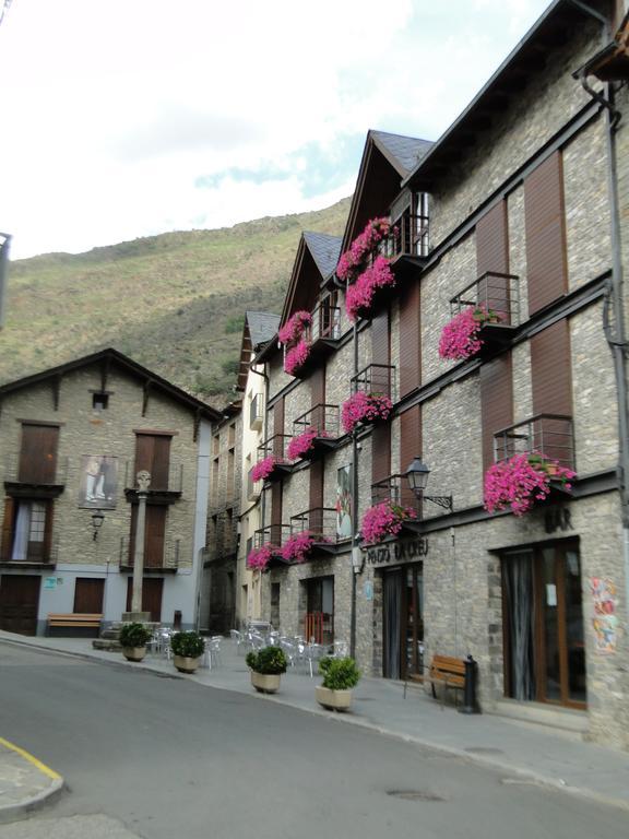 Hotel Pensio La Creu Esterri d'Àneu Exterior foto