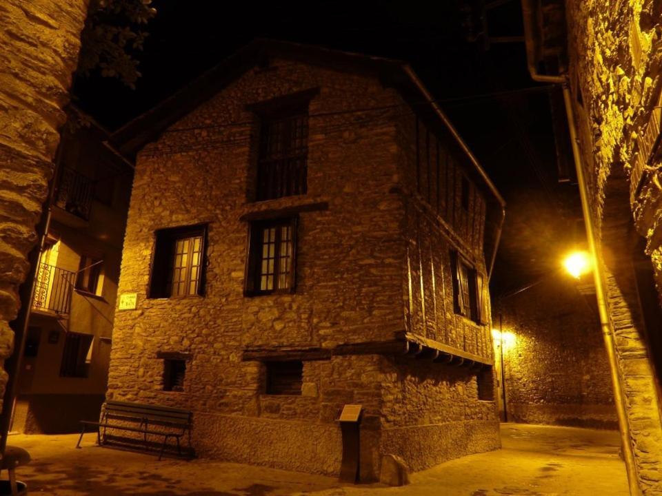 Hotel Pensio La Creu Esterri d'Àneu Exterior foto